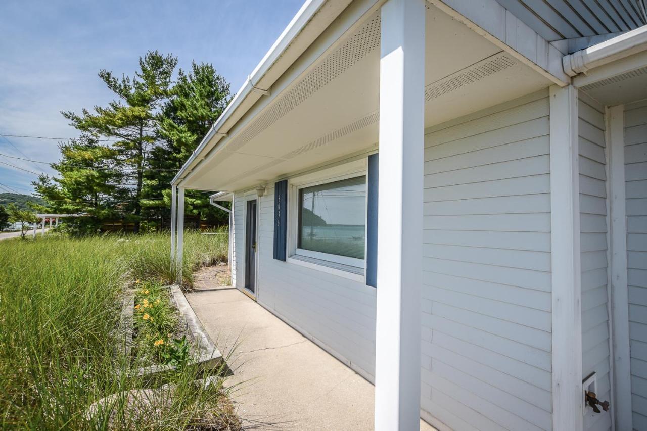 Dune Grass Shores Beulah Bagian luar foto