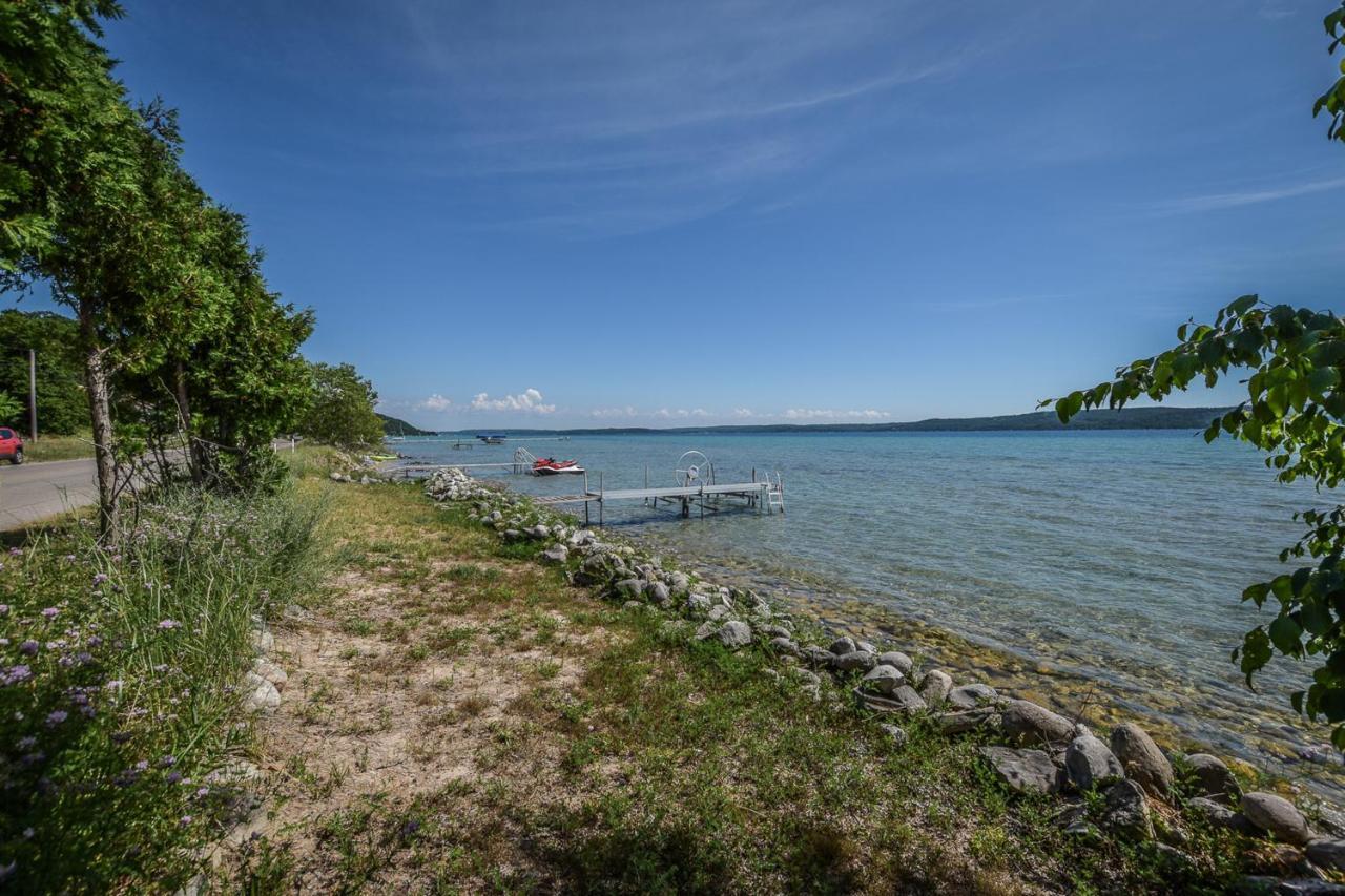 Dune Grass Shores Beulah Bagian luar foto