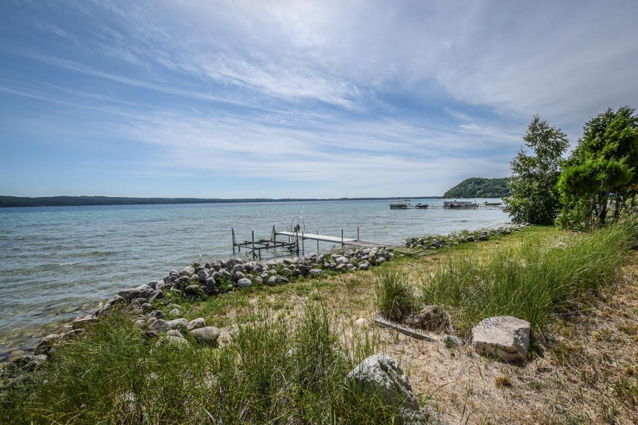 Dune Grass Shores Beulah Bagian luar foto