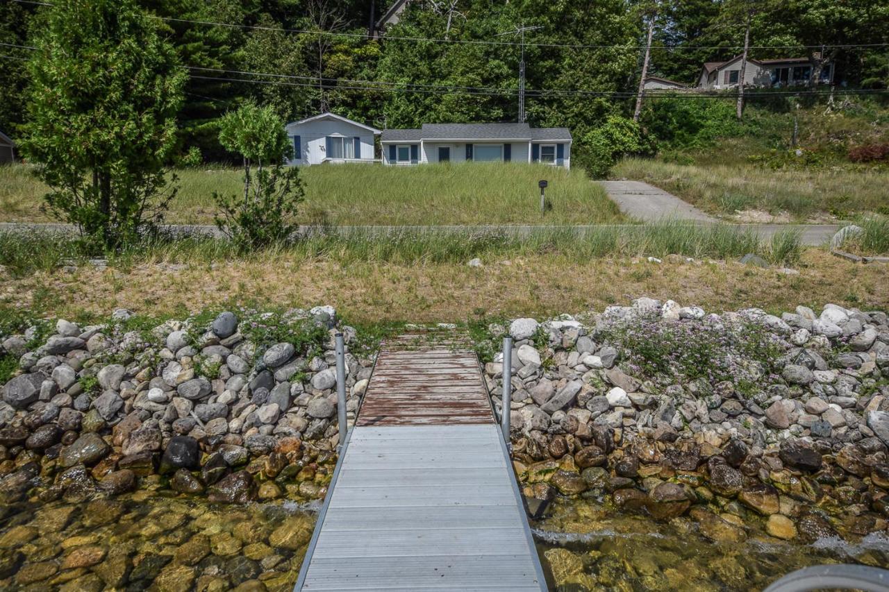 Dune Grass Shores Beulah Bagian luar foto